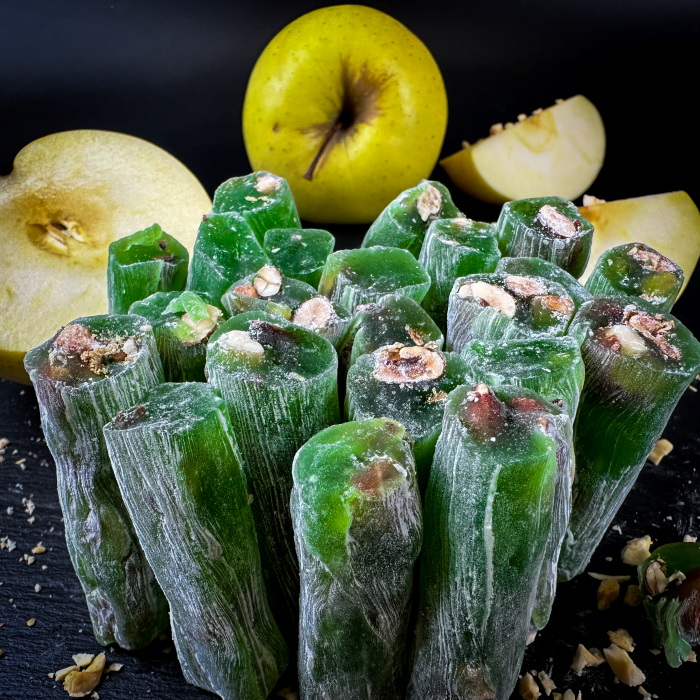 Abolu pirkstiņi ar aprikožu kauliņiem