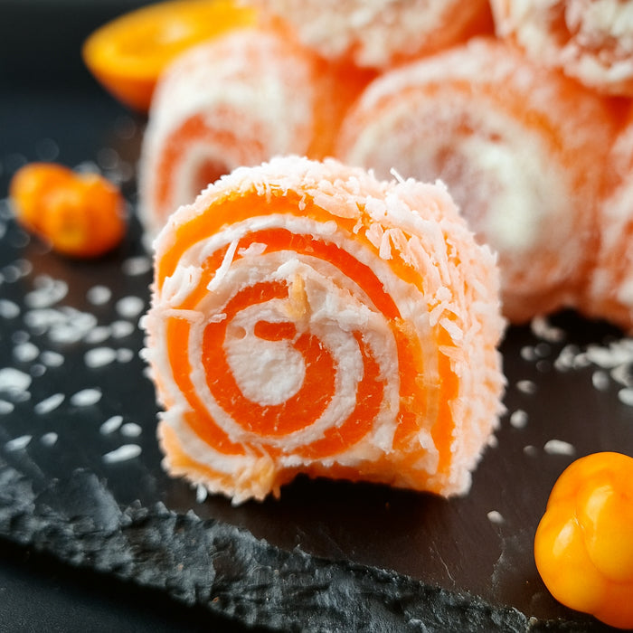 Apelsīnu lukums ar vaniļas pastilu un kokosa skaidiņam