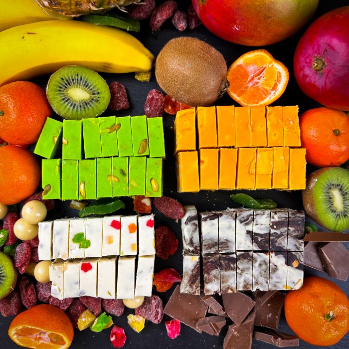 Augļu, marmora, saldējuma un pistāciju halva MIX