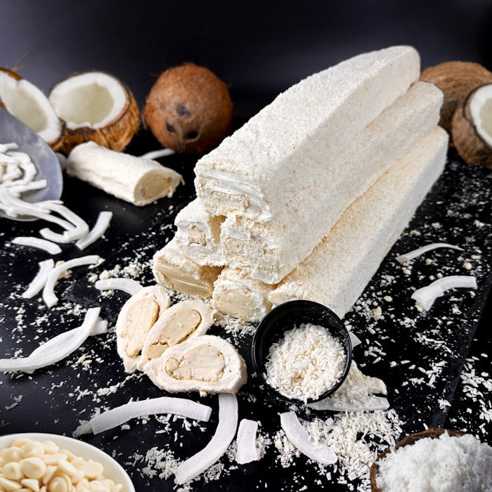 Kokosriekstu-piena lukums ar baltas šokolādes krēmu