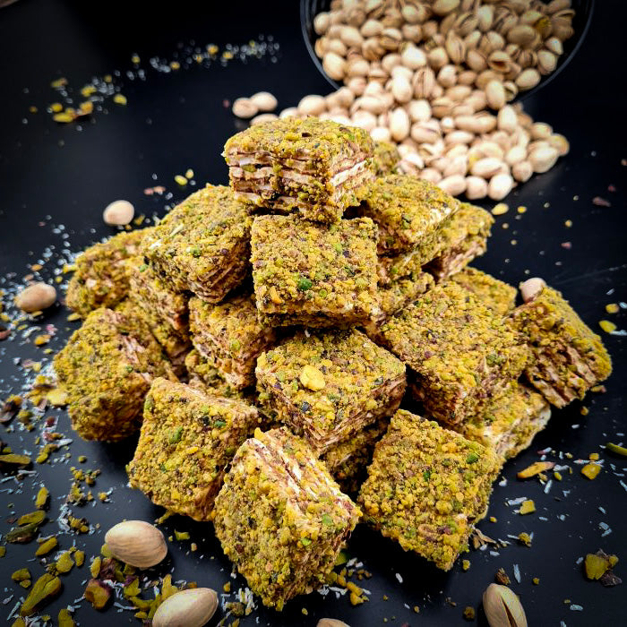 Lukuma tortīte ar pistācijām