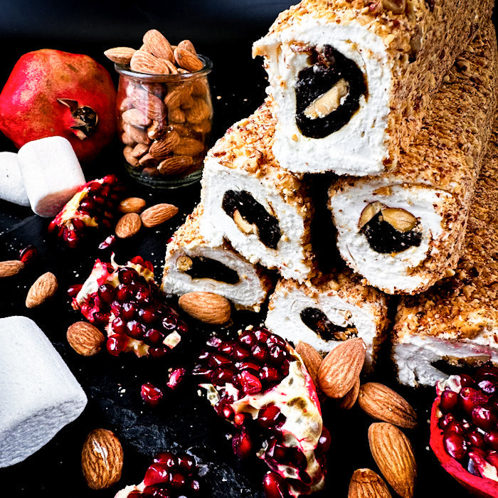 Fantastisks lukums ar granātābolu un hurmas marmelādi ar mandelēm