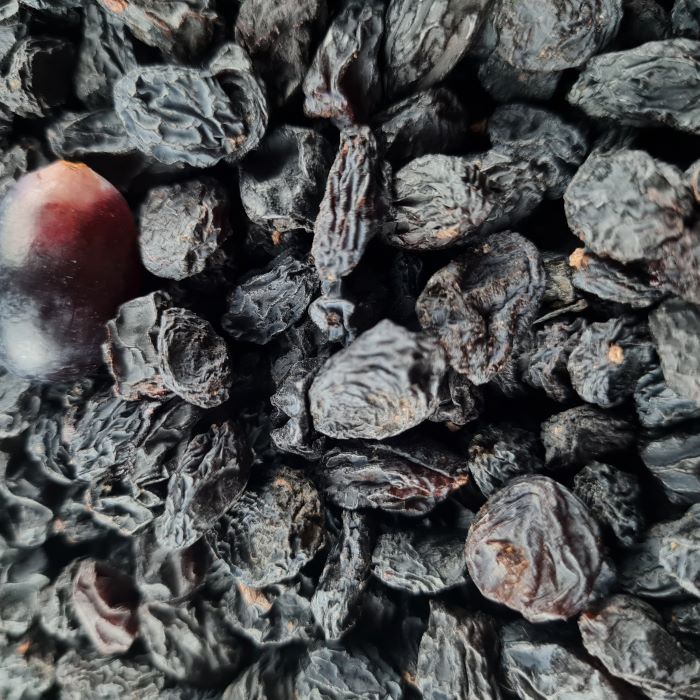 Tumšās karaliskās rozīnes