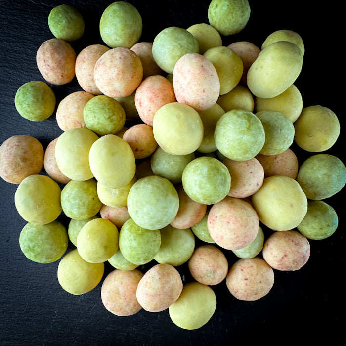 Žavēts fizālis baltā šokolādē