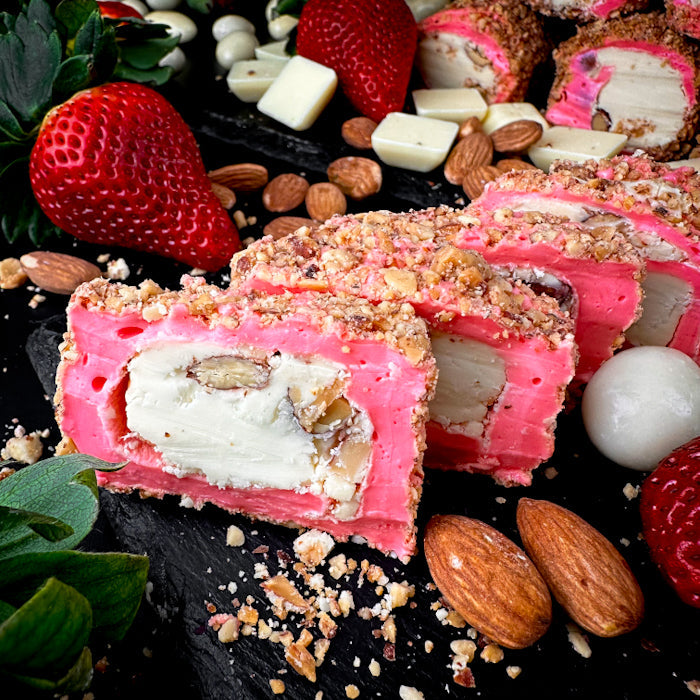 Земеню лукумс с шоколадными кремами и манделем